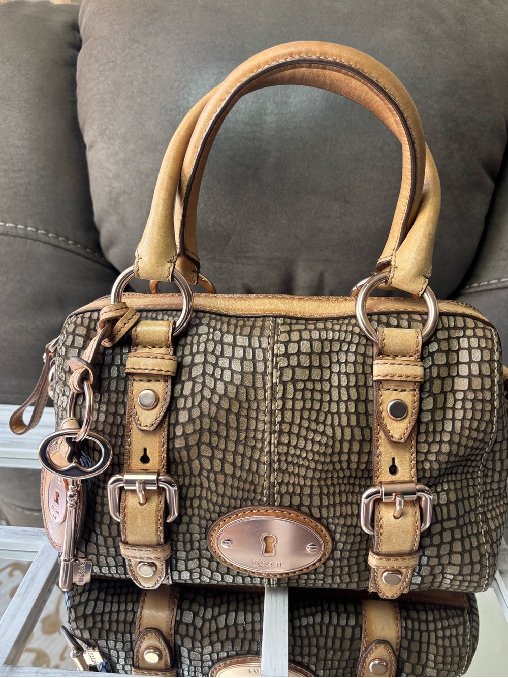 Fossil Maddox Brown Snakeskin embossed Satchel Handbag. No guitar strap.